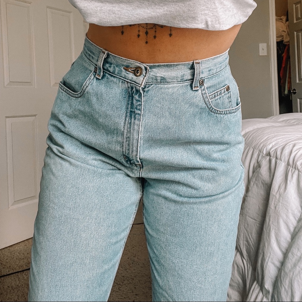 Vintage Liz Claiborne light blue wash jeans